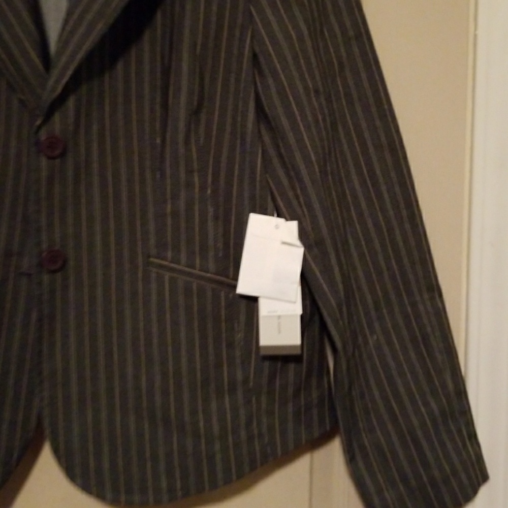 Jacket - Picture 3 of 6